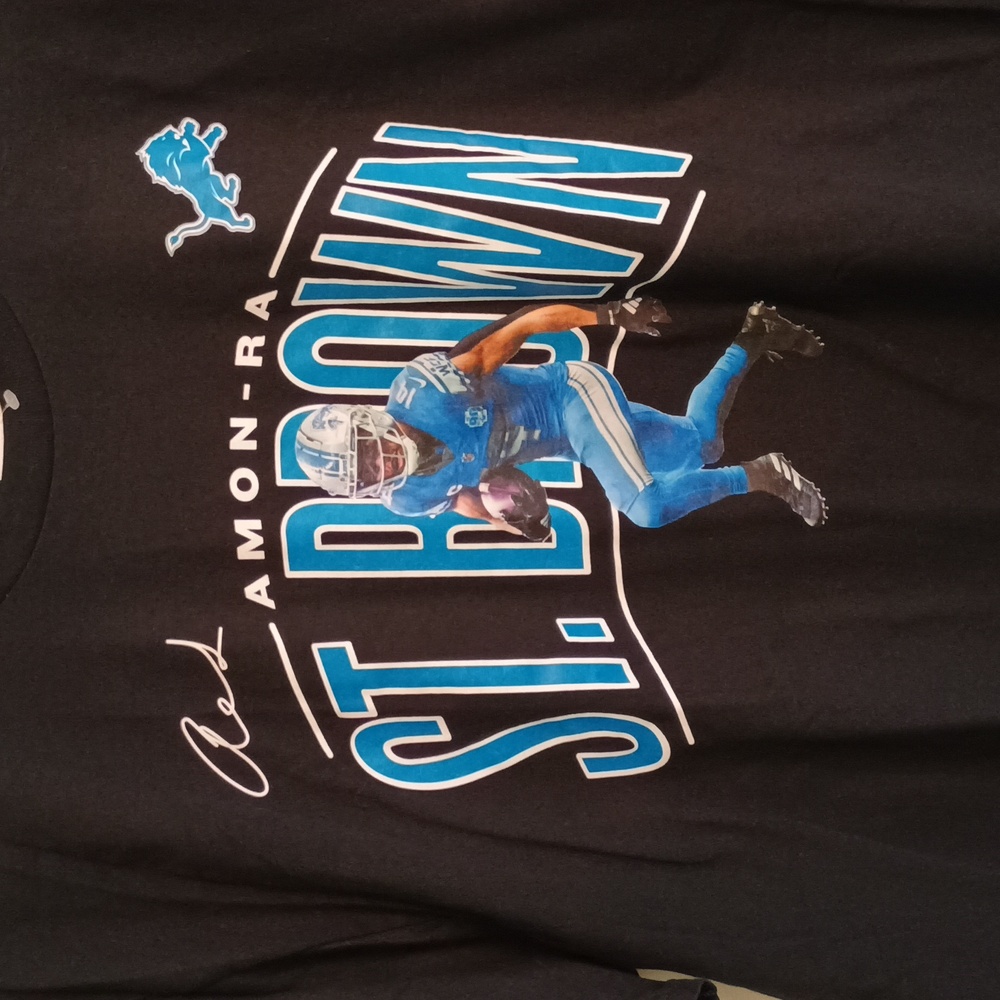 NWT Mens LARGE NFL Detroit Lions #14 St. Brown Black and Blue Graphic T-Shirt - Picture 2 of 6